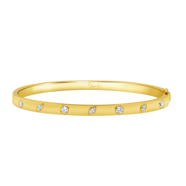 0.66ctw Diamond Bangle