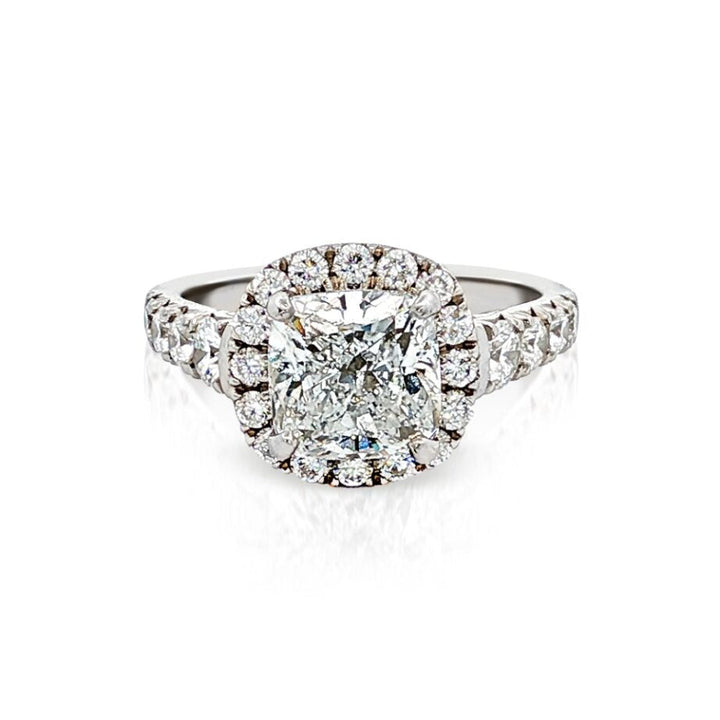 2.86ctw Diamond Halo Engagement Ring