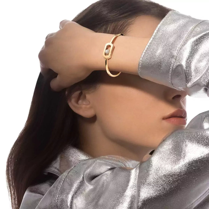 0.11ctw Yellow Gold Diamond Bangle Bracelet